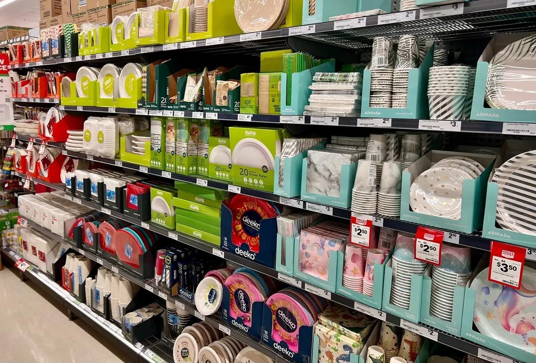 Almanya’da popüler markanın tabakları acilen toplatılıyor!  1