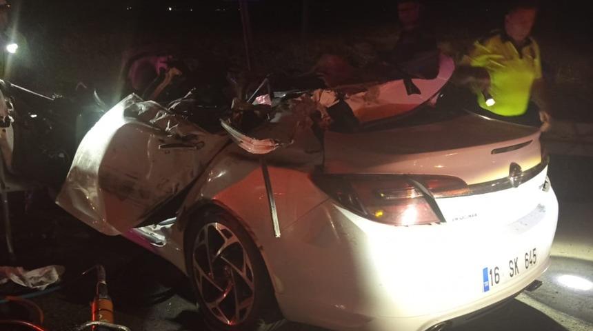 Bursa'da trafik kazasında aynı aileden 3 kişi öldü, 1 kişi yaralandı