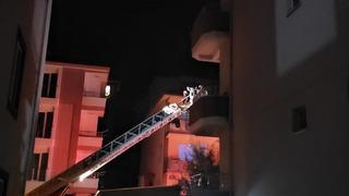 Çorum'da bir apartmanın 4. katında çıkan yangın söndürüldü