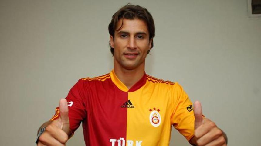 O da Kosova Milli Takımı'nı se&ccedil;iyor!