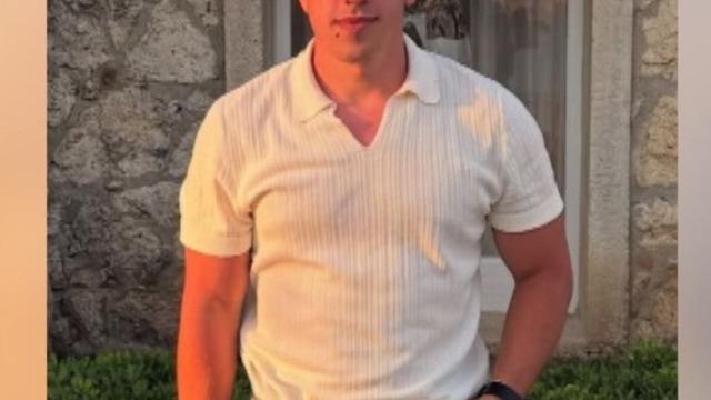 İstanbul Kartal'da kaza: Otomobil motosiklete çarptı! 25 yaşındaki antrenör ağır yaralandı