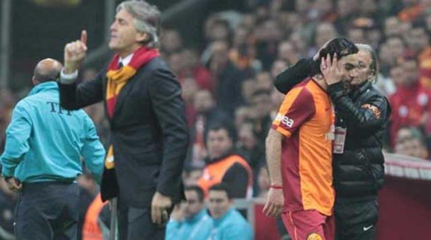 Mancini kızdı.. Kerimoğlu kucakladı!