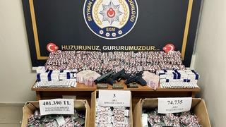 Adana'da uyuşturucu operasyonunda yakalanan 3 zanlı tutuklandı