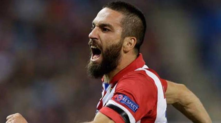 Menajerinden flaş Arda Turan açıklaması!