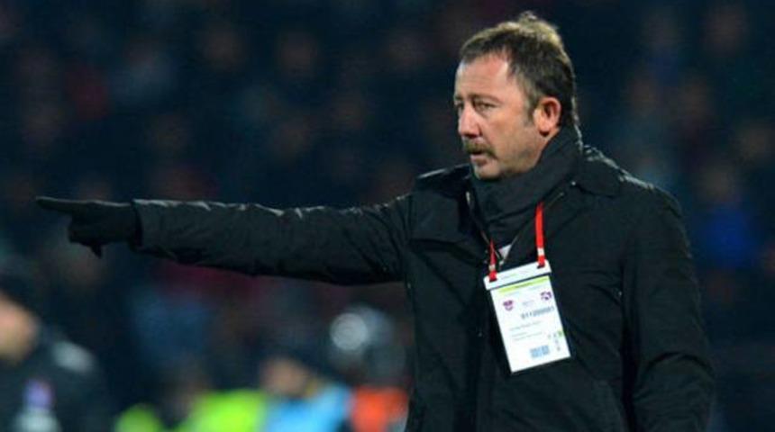 Sergen Yalçın istifa etti