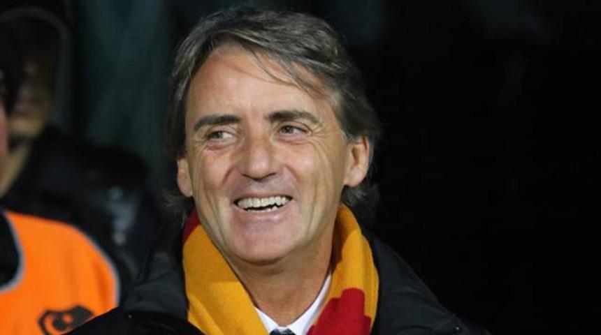 Mancini'ye rekor kupa primi