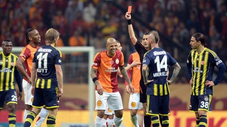 Melo'dan şampanyalı kutlama!