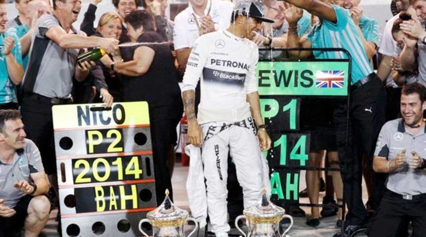 Bahreyn'de Mercedes r&uuml;zgarı