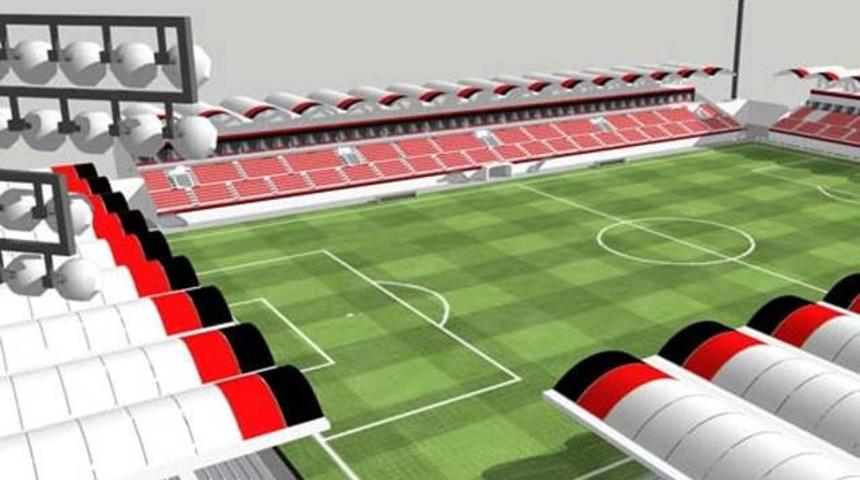 Tavşanlı'ya FIFA standartlarında ışıklandırma