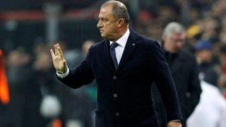 Terim küfür etti ama...