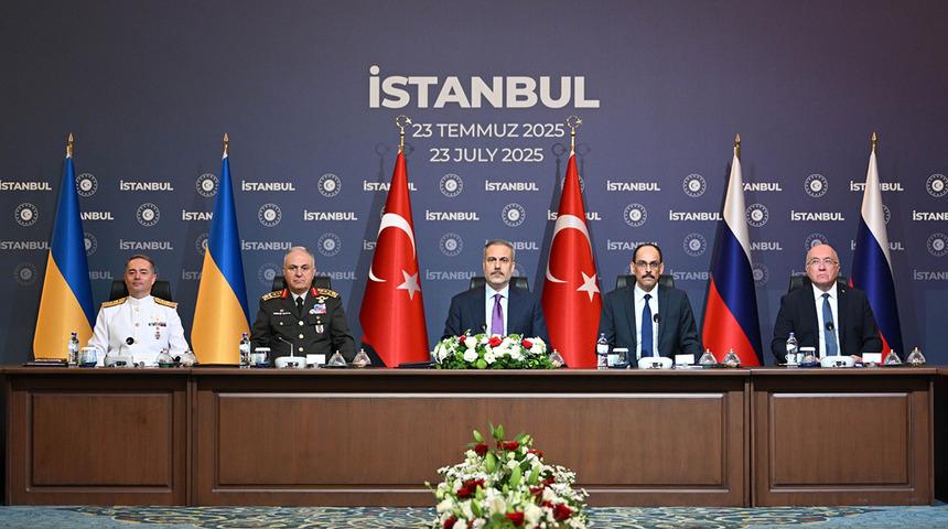 Bakan Fidan Türkiye-Rusya-Ukrayna Üçlü Toplantısı'nda konuştu, ateşkes mesajı verdi