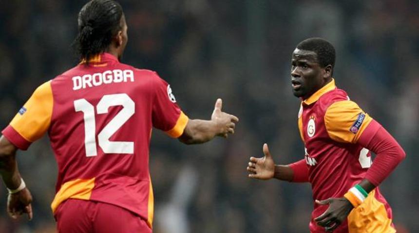 Drogba ve Eboue yolcu