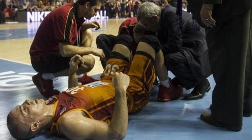 Galatasaray'dan Carlos Arroyo a&ccedil;ıklaması