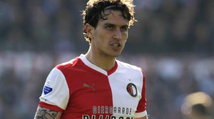 Fenerbah&ccedil;e, Janmaat'a kanca attı