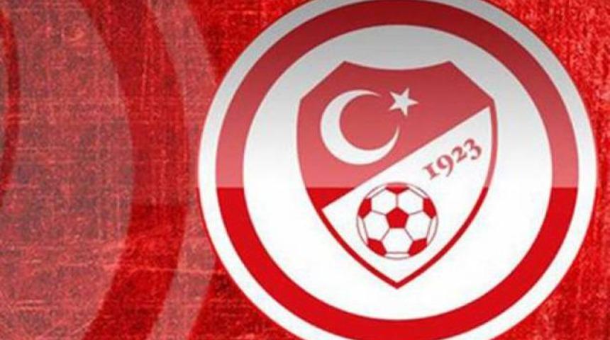 Galatasaray ve Fenerbahçe PFDK'ya sevk edildi