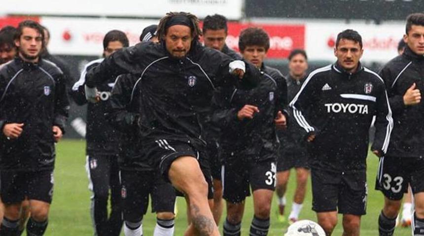 Beşiktaş'ta Atiba sevinci