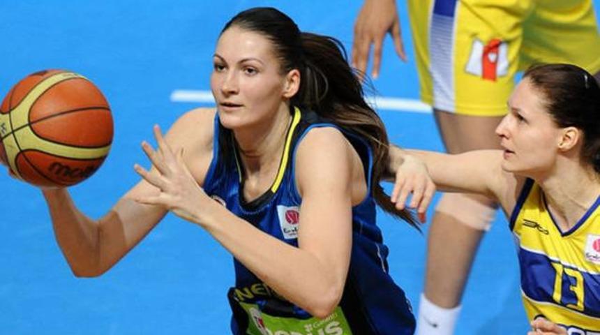 Fenerbah&ccedil;e'de 'hamile' krizi!