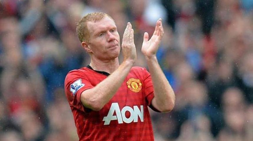 Scholes bir kez daha Manchester United'da