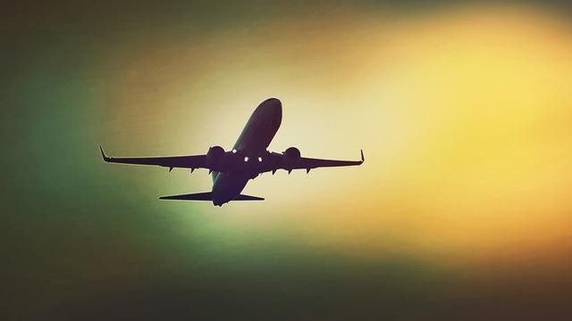 Son dakika! 43 yolcu 6 mürettebat... Rus yolcu uçağı kaybolmuştu! Enkazına ulaşıldı