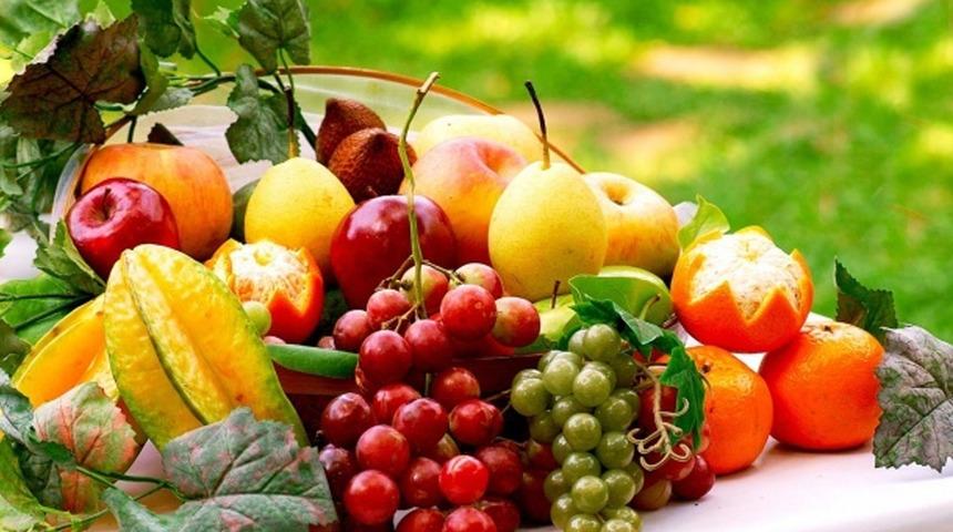 Ünlü beslenme uzmanı uyardı: Kahvaltıda kesinlikle yenmemesi gereken meyveler…