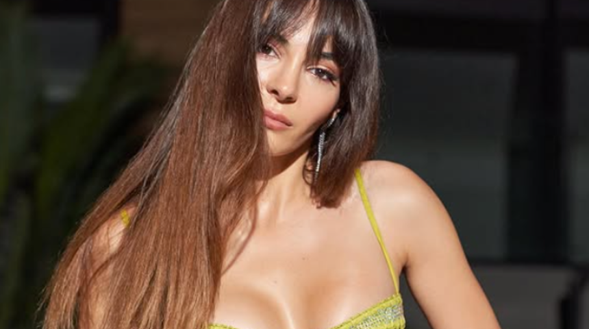 Son dizisi tutmamıştı! Ebru Şahin bikinili pozlarıyla gündemde 