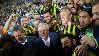Ersun Yanal şampiyonluk gecesinde neden yoktu?