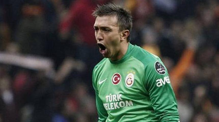 Muslera'dan kötü haber