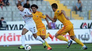 Jimmy Fenerbahçe'ye, Stoch-Yobo Gençler'e!