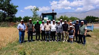 Erzincan’ın Mahmutlu köyünde tarla günü düzenlendi