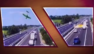 İtalya'da yolcu uçağı otoyola çakıldı! Korkunç anlar: 2 ölü...