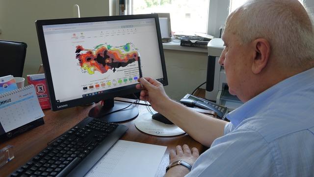 Prof. Dr. Demir: Son yılların en yüksek sıcaklıkları geliyor