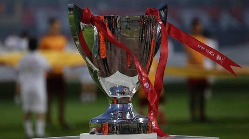 "Küfür yiyeceğiz reklam verilir mi şimdi"