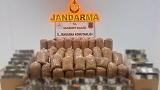 Gaziantep'te kaçak tütün operasyonu: 2 gözaltı