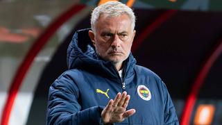 Fenerbahçe teknik direktörü Jose Mourinho’dan bomba açıklamalar… ‘‘Fenerbahçe bir Avrupa Ligi takımıdır ’’ sözleri sonrası ortalık karıştı!