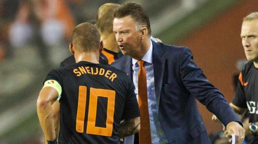 van Gaal:"Sneijder çok hazır"
