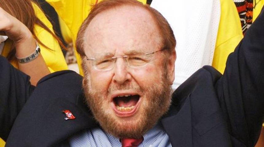 Futbol d&uuml;nyasını sarsan &ouml;l&uuml;m!