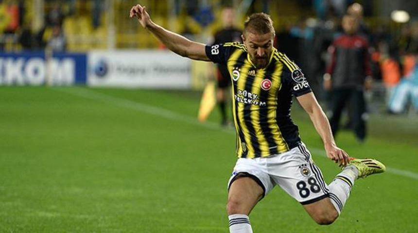 Caner'de imza parası krizi