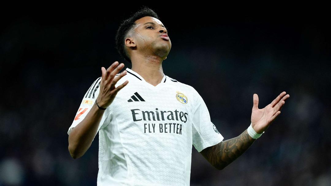 Fenerbahçe transfer bombasını patlatıyor! Osimhen e nazire yaparcasına hamle... Real Madrid den Rodrygo ile temas başladı 4