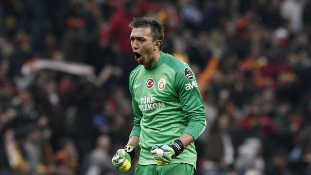 Muslera'nın yerine Romero