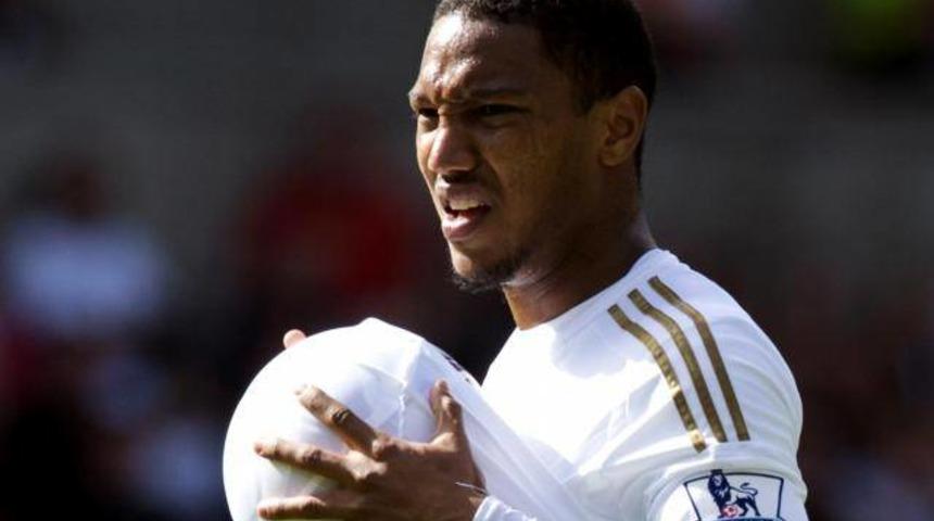 Hollanda'da sakatlıklar bitmiyor