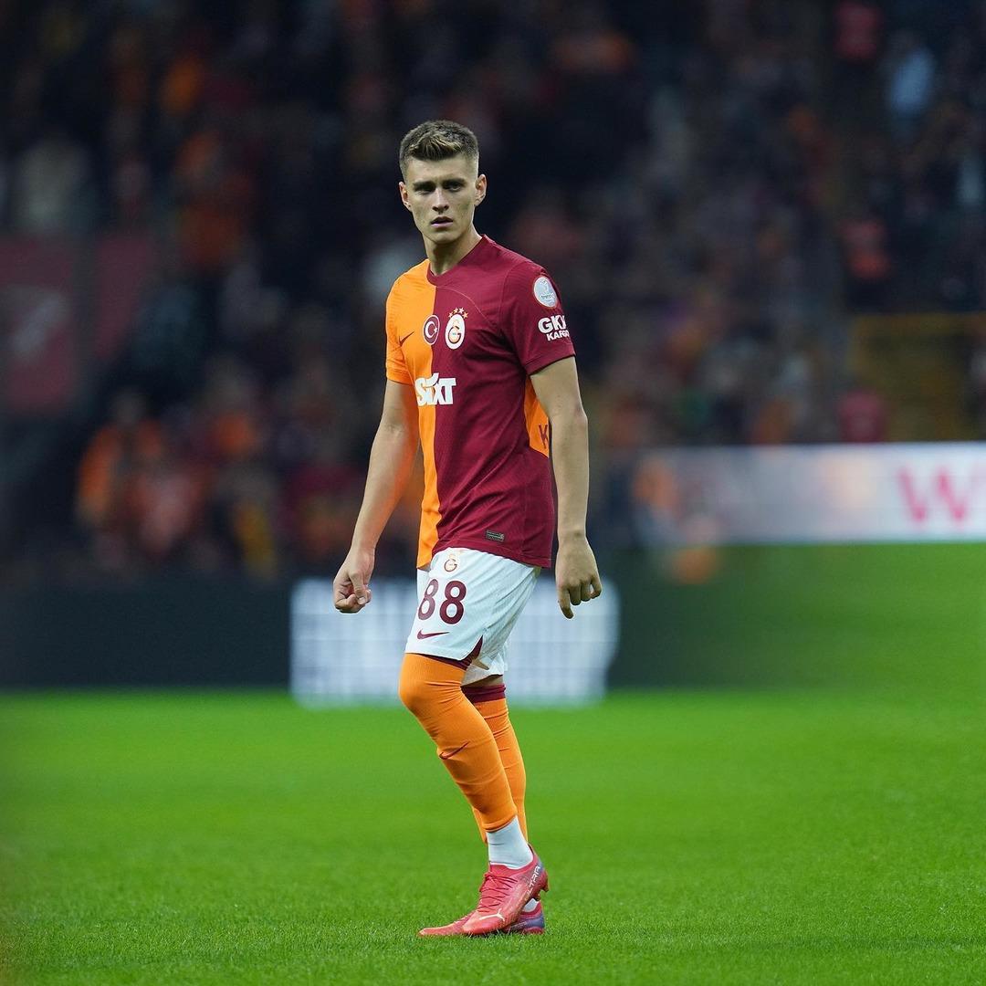 Trabzonspor, Galatasaray dan transfer yapıyor! Fatih Tekke istedi, genç oyuncu  tamam  dedi 2