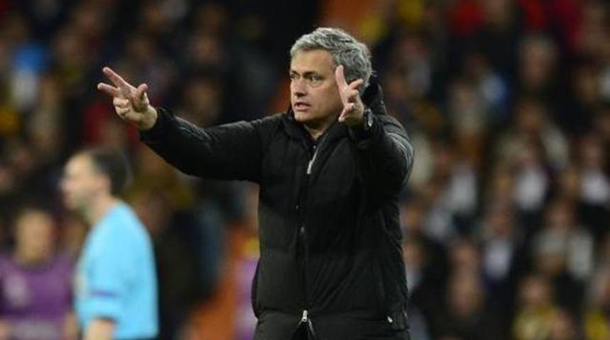 Mourinho: "İngiltere Portekiz final oynar"