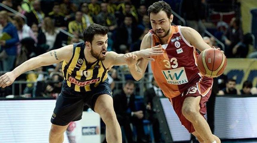 Derbinin biletleri t&uuml;kendi!