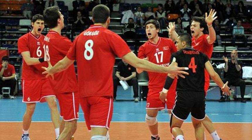 Milliler'e hırsızlık şoku!