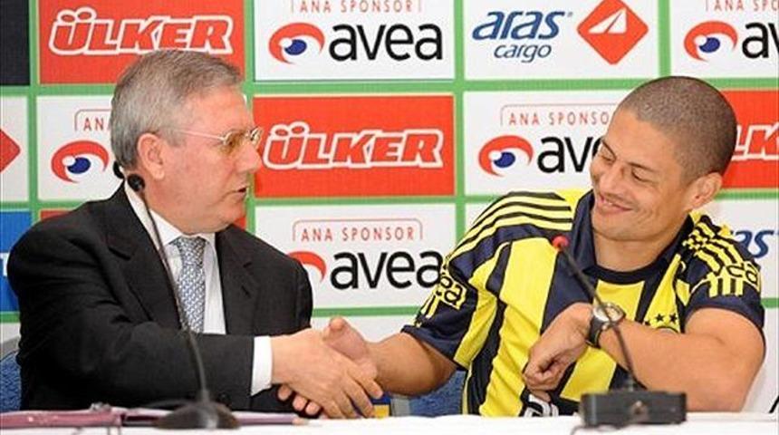 Aziz Yıldırım'dan Alex tepkisi