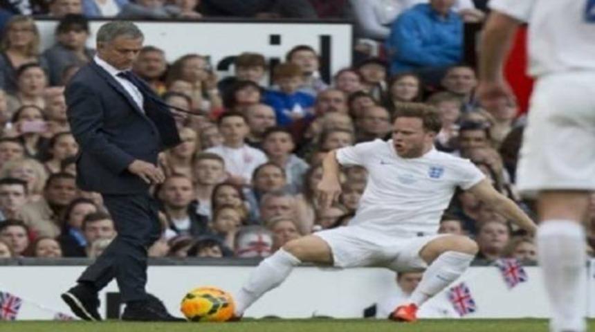 Mourinho'dan şaşırtan hareket!