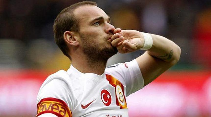 Sneijder gidiyor 3 yıldız geliyor