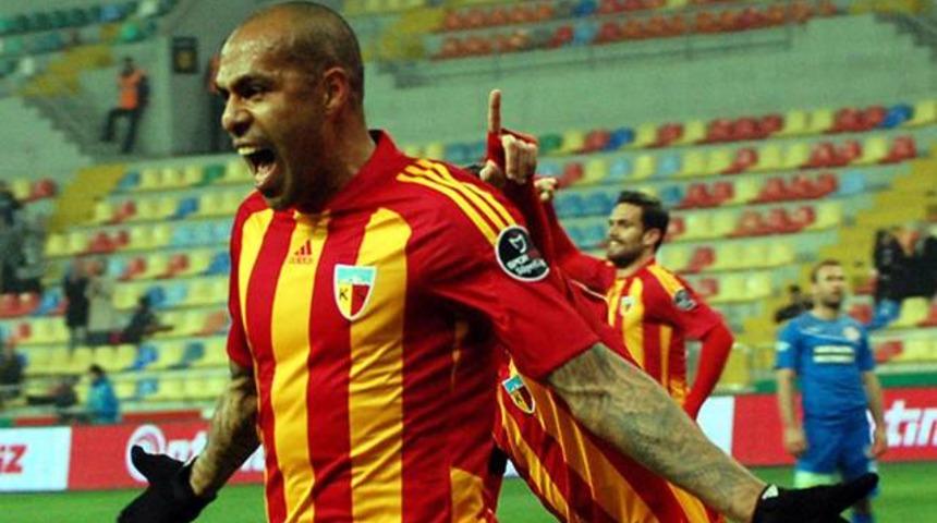 Nobre'nin yeni adresi...