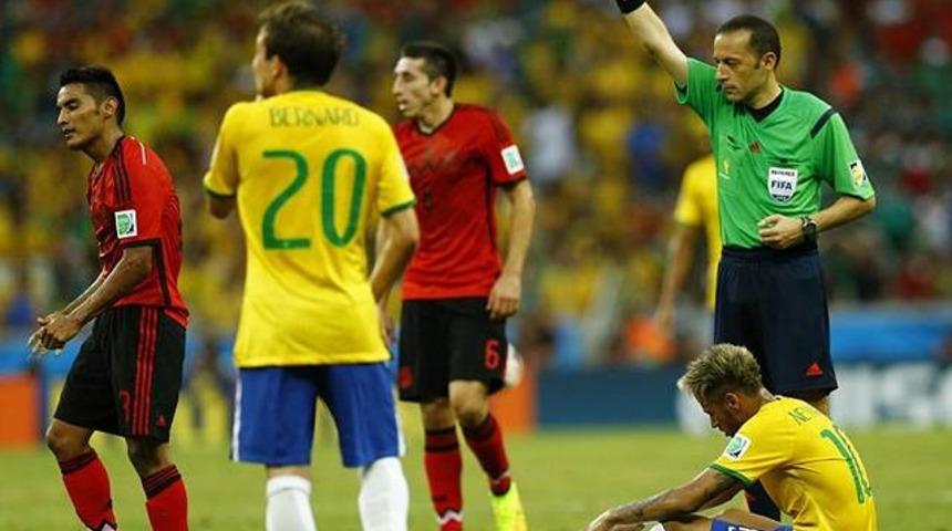 C&uuml;neyt &Ccedil;akır Başbakan'ın konuğu oluyor