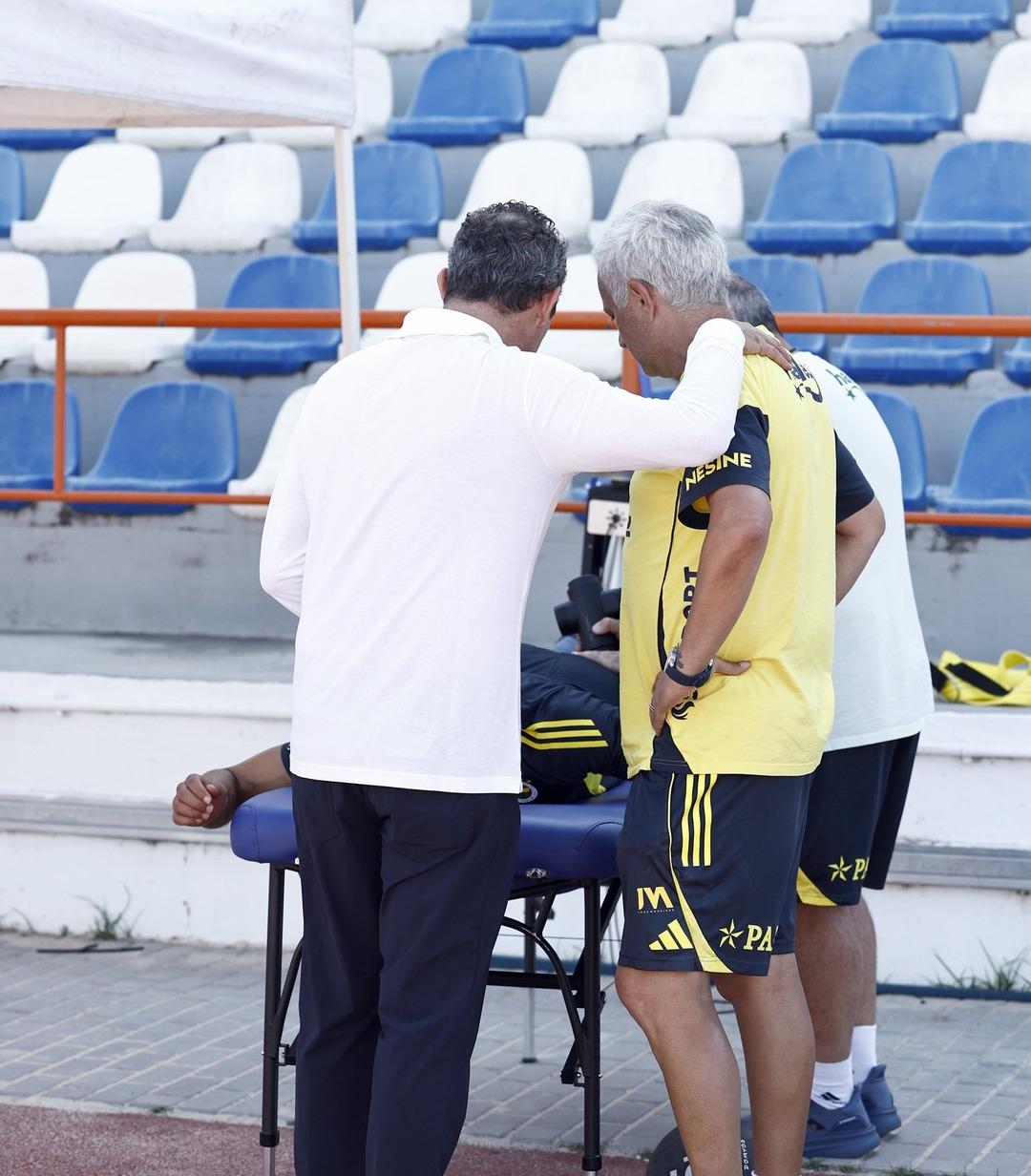 Fenerbahçe de transfer toplantısından adı sık sık Galatasaray ile anılan Ederson ismi çıktı! Kaleci transferi için Mourinho resmen devreye girdi...  1